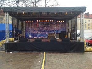 Estrada na Jarmarku Bożonarodzeniowym w Tychach 2012 — Record Sound