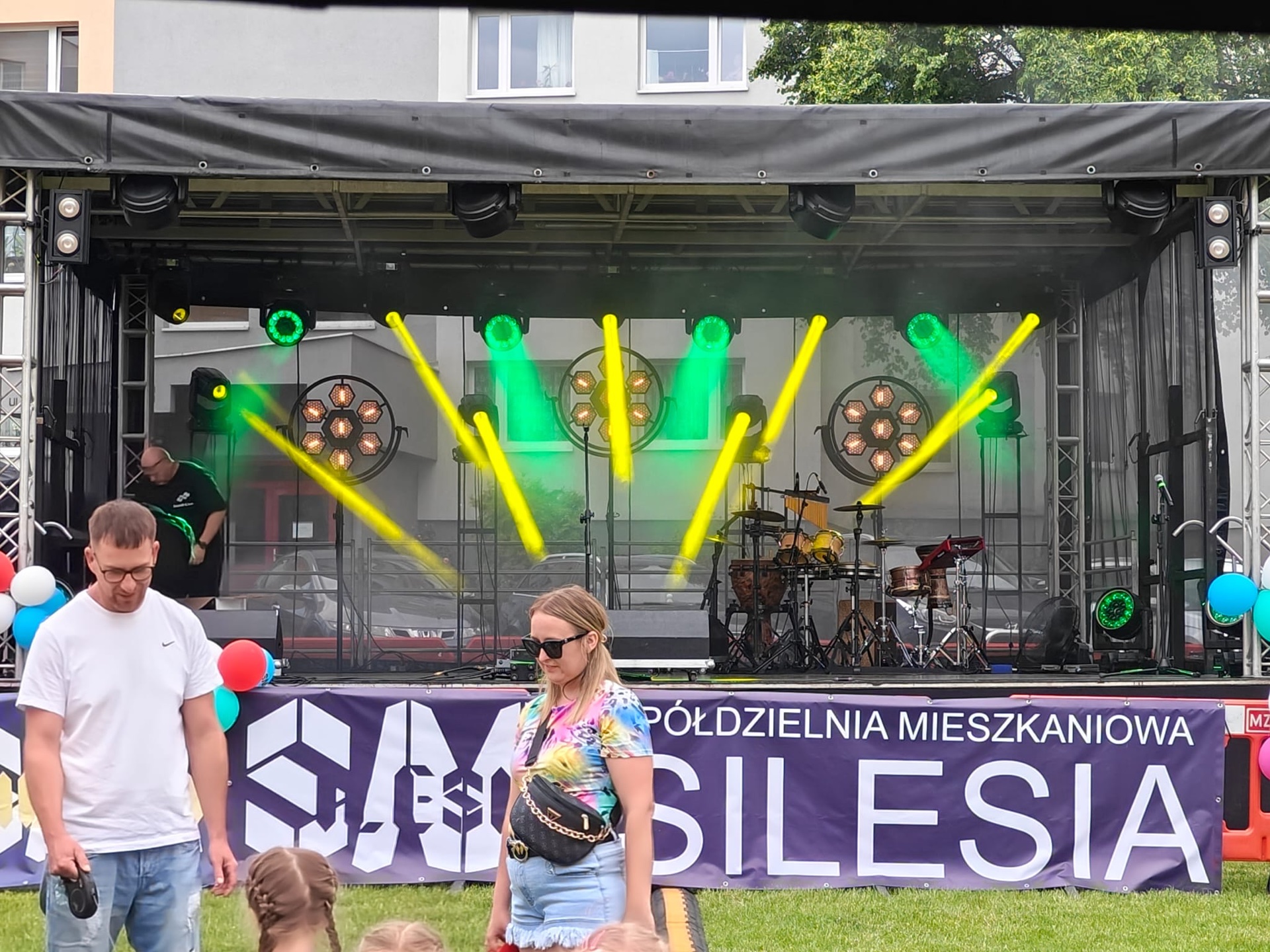 Festyn osiedlowy SM Silesia — scena mobilna